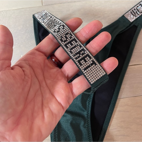 Victoria’s Secret Bikini set - Picture 9 of 10